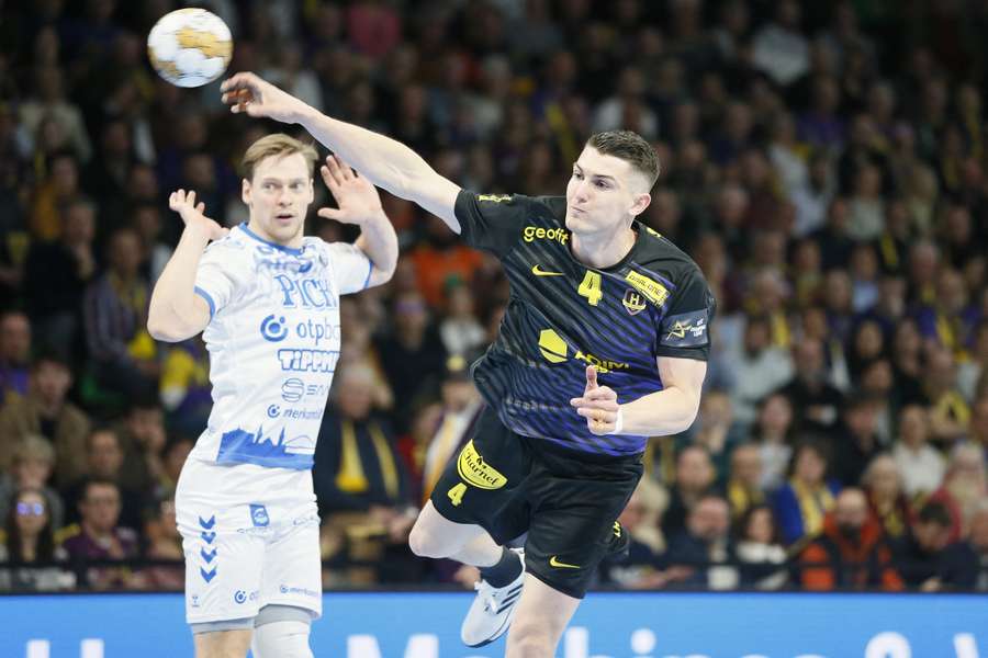 Aymeric Minne (à droite) contre Szeged cette saison.