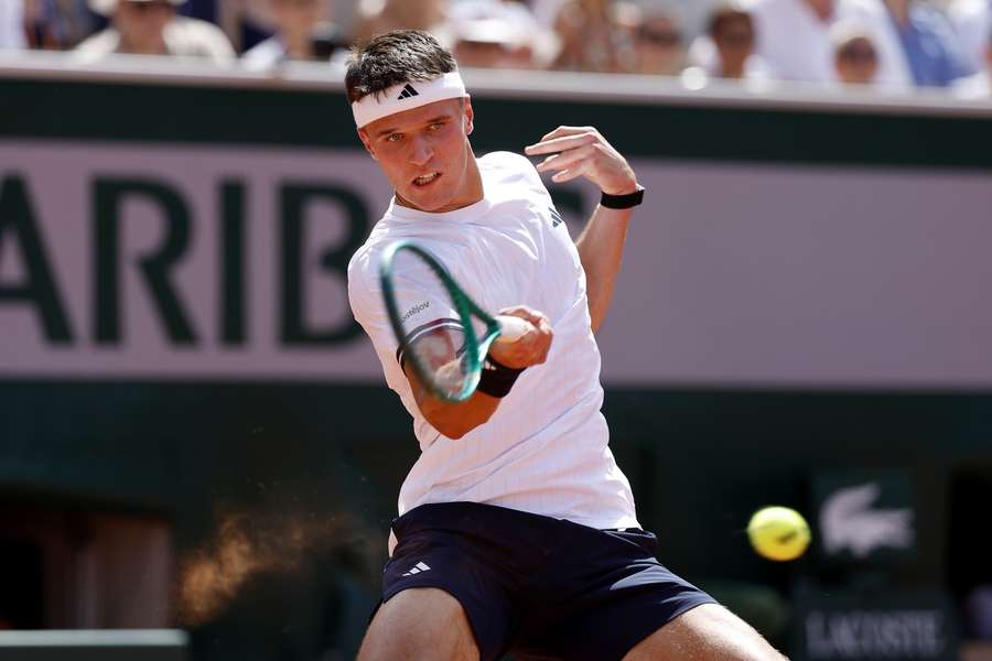 Jakub Menšík bude bojovat o čtvrtfinále na Masters v Kanadě. Jakub Menšík bude bojovat o čtvrtfinále na Masters v Kanadě.