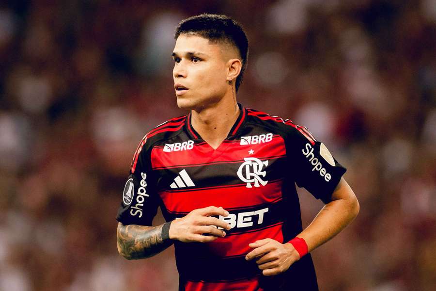 Luiz Araújo não vai jogar pelo Flamengo contra o Ceará