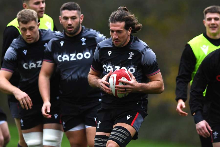 Wales captain Tipuric targets World Cup marker against Georgia