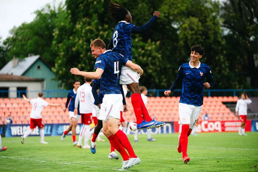 Les U17 pendant cet Euro.