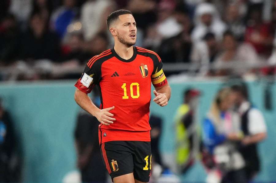 Belgien-anfører Eden Hazard stopper på landsholdet efter VM-fiasko.