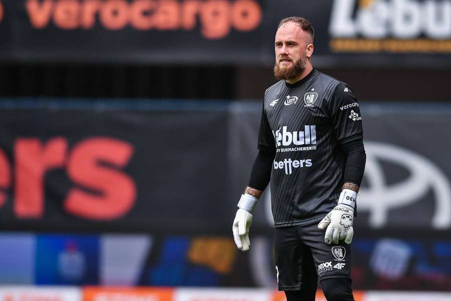 Dominik Holec strávil loňskou sezonu v Gliwicích. Dominik Holec strávil loňskou sezonu v Gliwicích.
