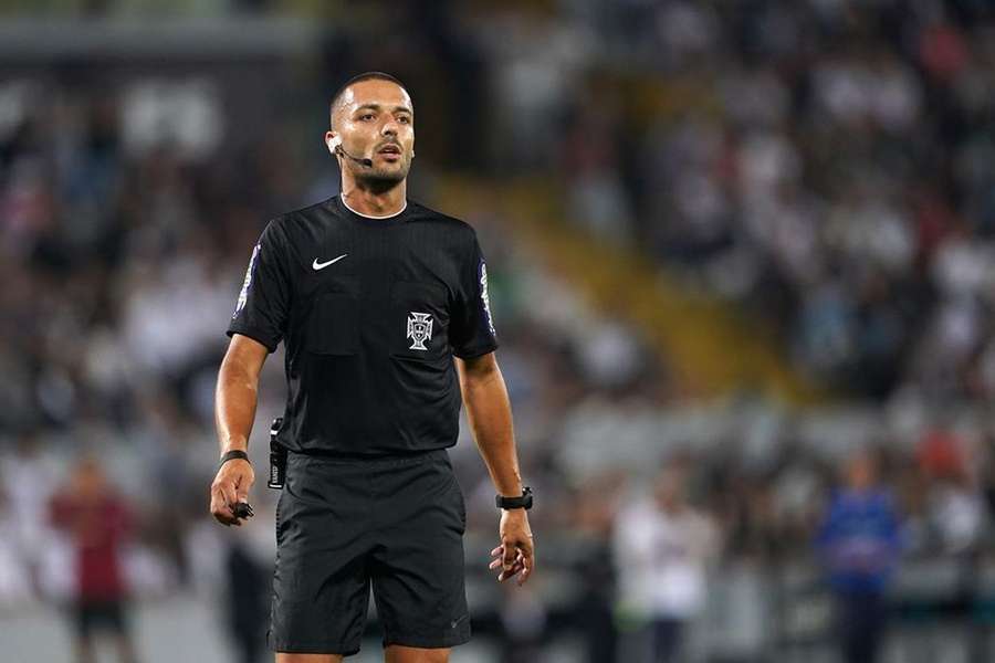 Cláudio Pereira vai estar no Farense-Benfica