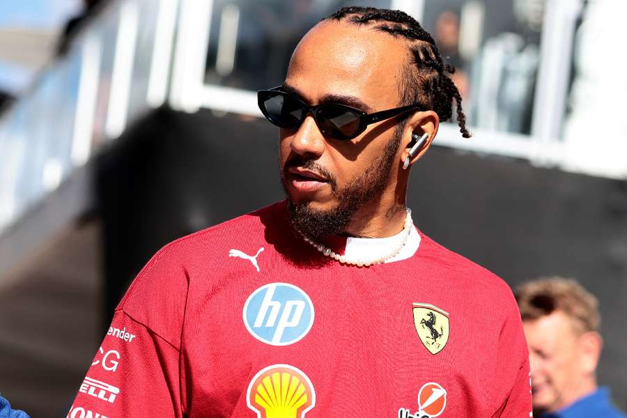 Lewis Hamilton arrives in Las Vegas Lewis Hamilton arrives in Las Vegas