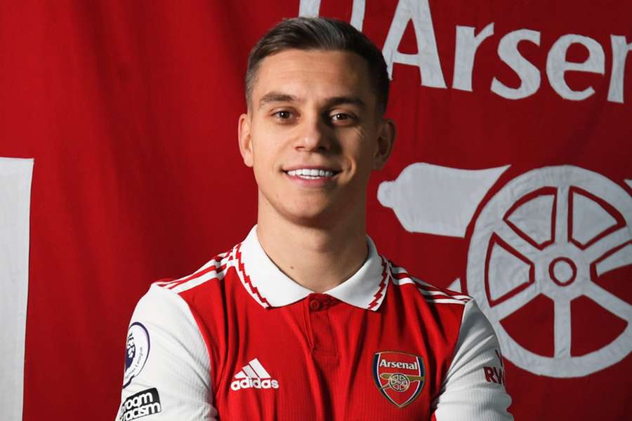 Arsenal seal swoop for Brighton forward Leandro Trossard