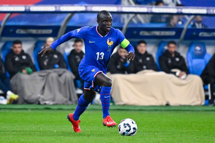 O Kantého je záujem v Paríži.