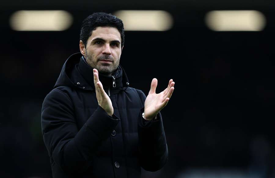 Arsenal's Spanish manager Mikel Arteta applauds the fans following his side's victory