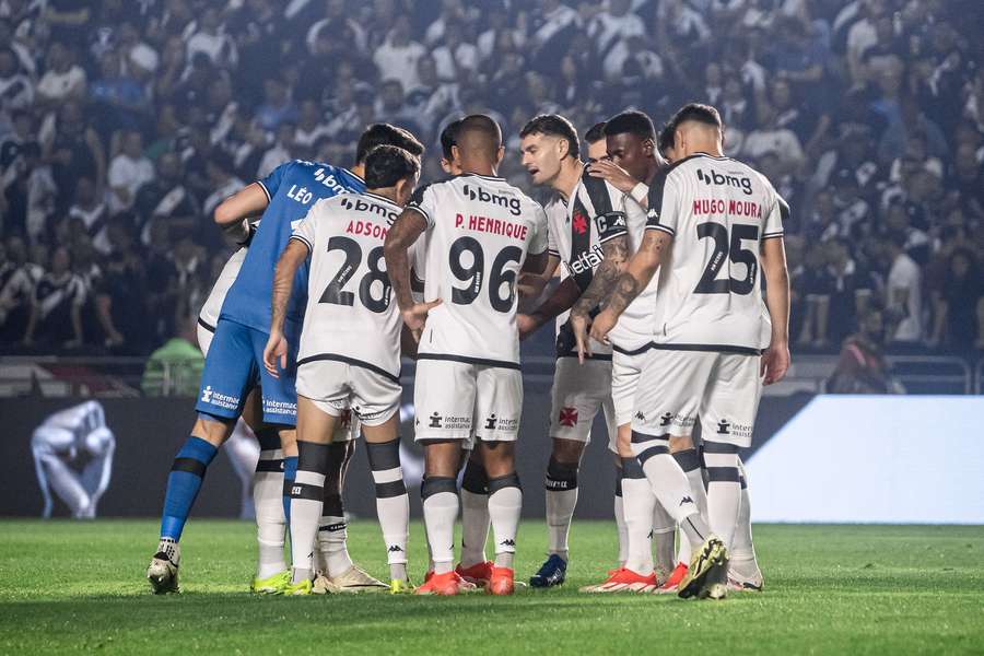 Jogadores do Vasco deram passo importante na temporada com vaga nas quartas da Copa do Brasil