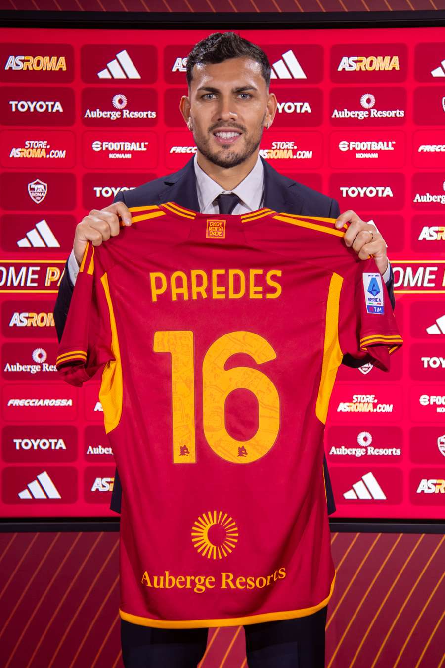 Leandro Paredes trocou o PSG pela Roma