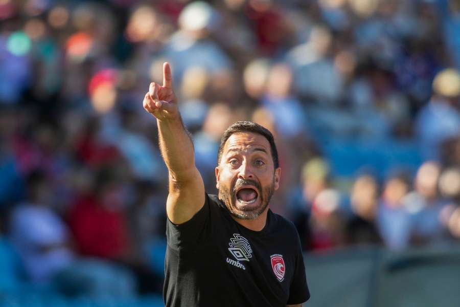 Vasco Matos, treinador do Santa Clara