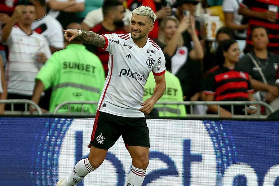 Arrascaeta voltou a marcar com a camisola do Flamengo após três meses 