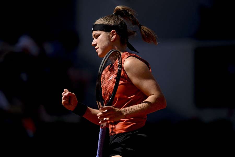 Karolína Muchová je blízko semifinále na French Open.