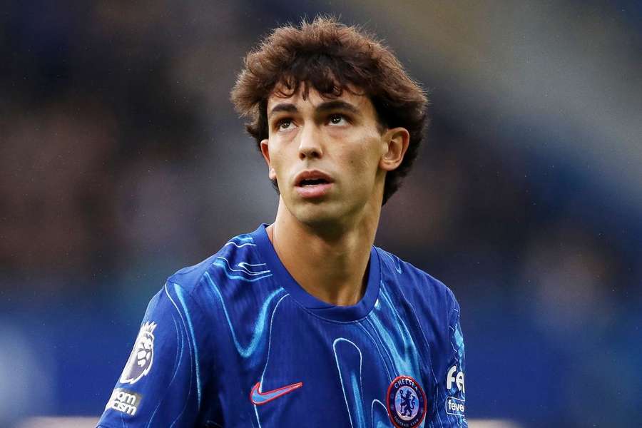 João Félix sem muito espaço no Chelsea