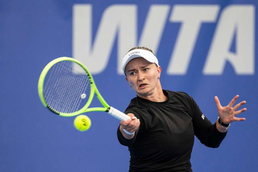 Barbora Krejčíková porazila v úvodním kole Livesport Prague Open Lindu Fruhvirtovou. Barbora Krejčíková porazila v úvodním kole Livesport Prague Open Lindu Fruhvirtovou.