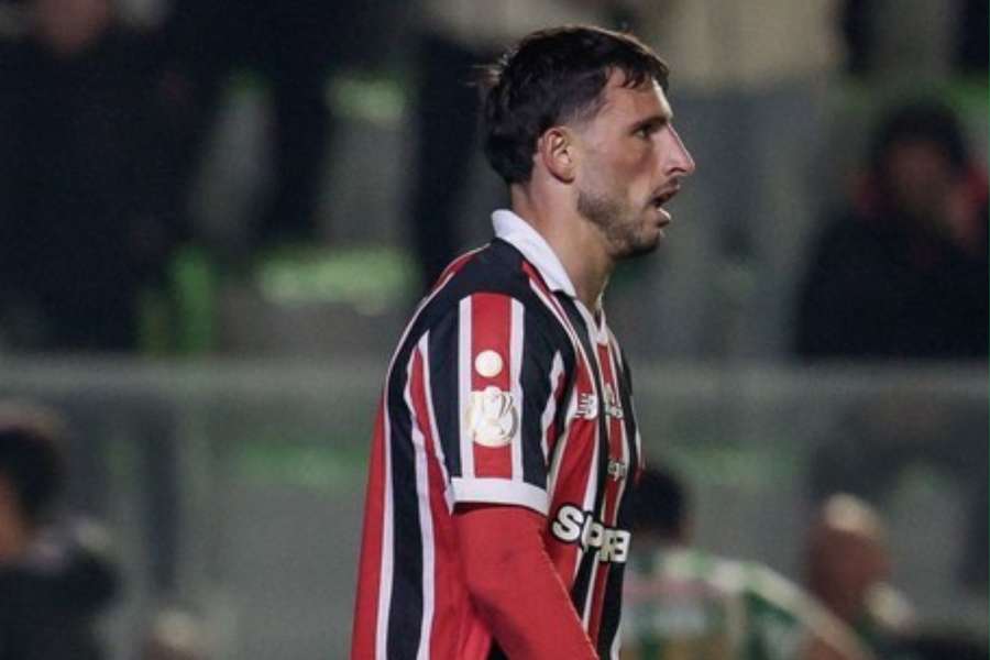 Calleri disparou contra São Paulo após eliminação na Copa do Brasil Calleri disparou contra São Paulo após eliminação na Copa do Brasil