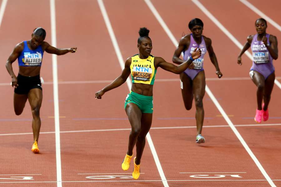 Shericka Jackson var hurtigste dame på 200 meter.