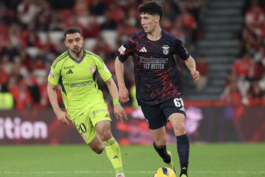 José Neto estreou-se a titular frente ao AFS