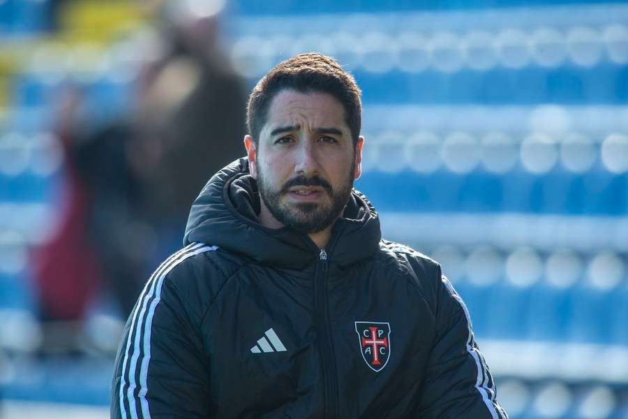João Pereira no banco do Casa Pia