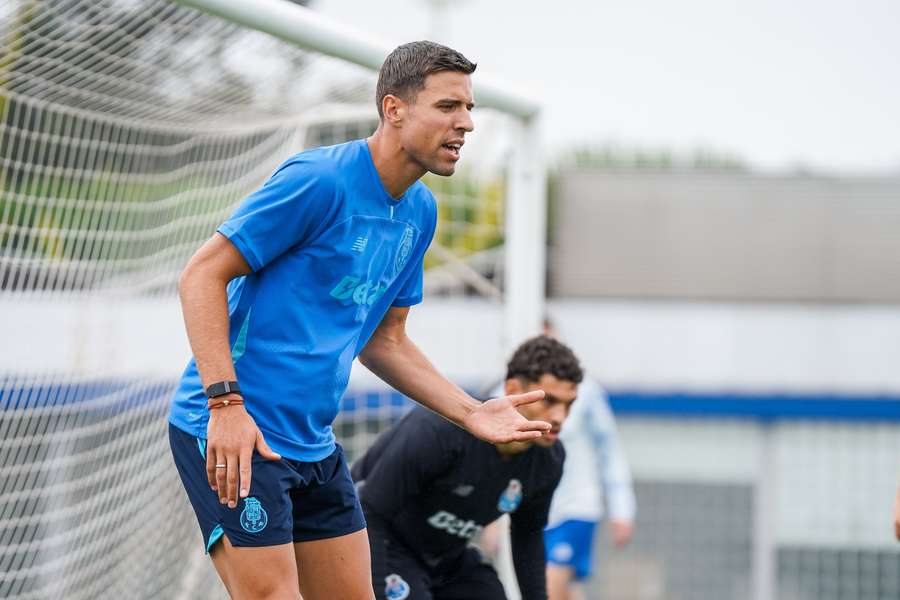 Bednarek no treino do FC Porto Bednarek no treino do FC Porto