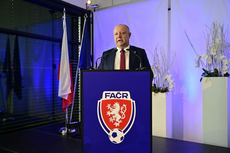 Petr Fousek prozradil kolik bere předseda FAČR.
