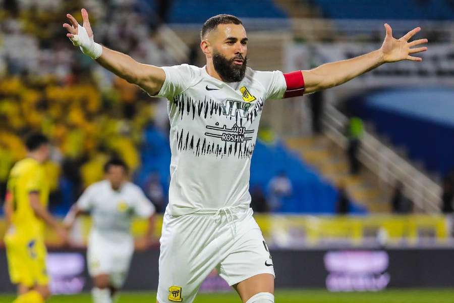 Al-Okhdood x Al-Ittihad: onde assistir ao vivo o time de Benzema pelo  Campeonato Saudita