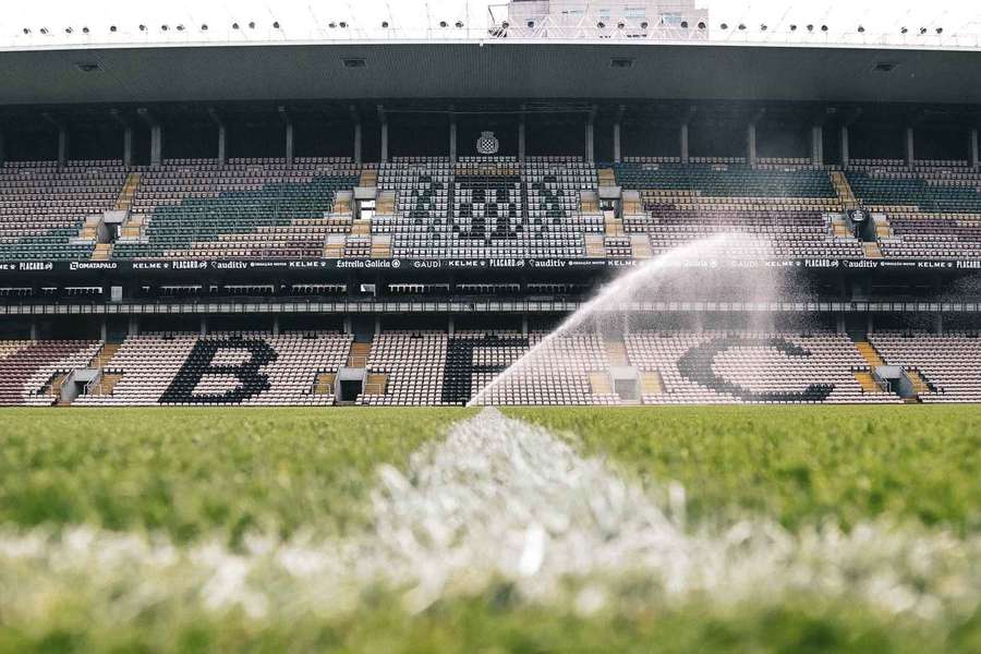 Terenul adiacent stadionului Bessa va fi scos la licitație