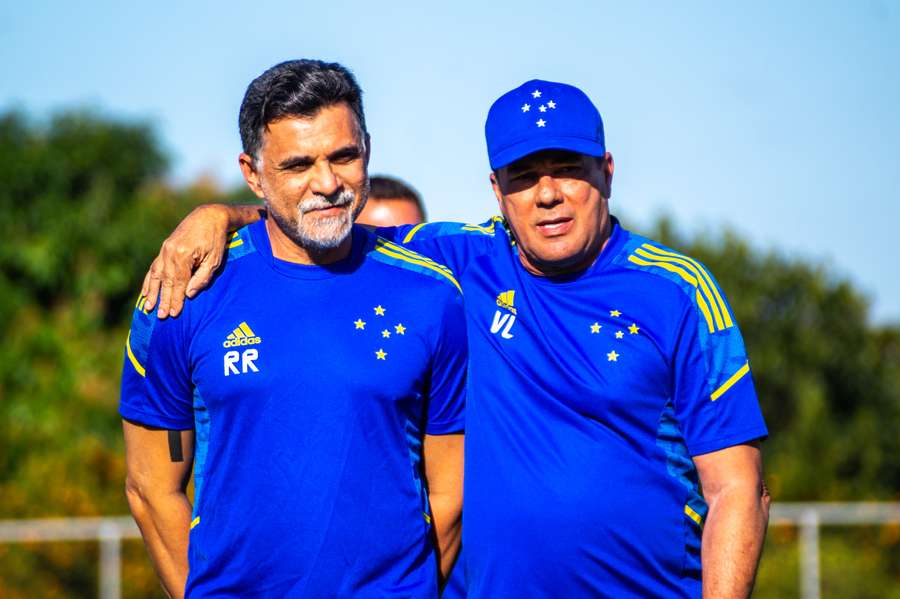 Ricardo Rocha ao lado de Vanderlei Luxemburgo no Cruzeiro