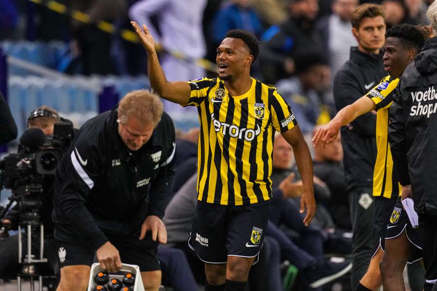 Loïs Openda speelde tot 2021/2022 voor Vitesse