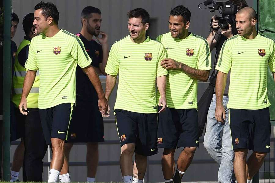 Xavi, Messi, Dani Alves și Javier Mascherano, la un antrenament al Barcelonei din 2014