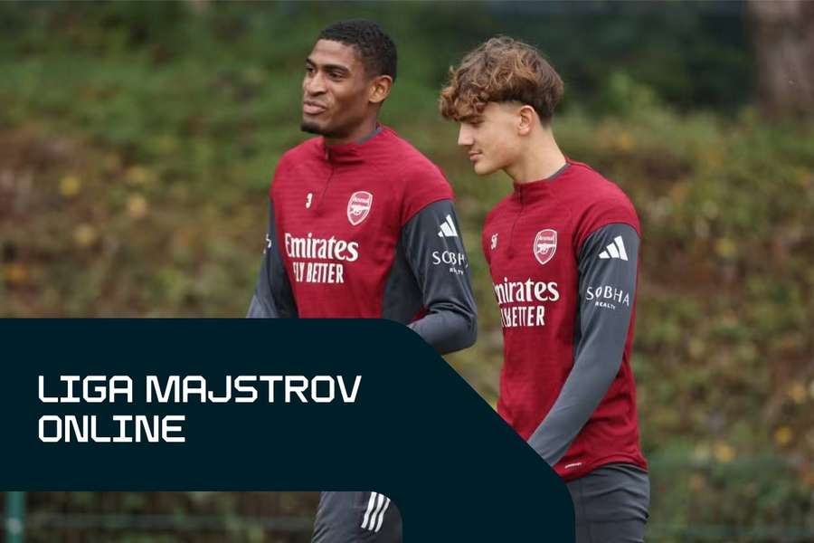 Dowman (vpravo) sa môže stať rekordmanom Ligy majstrov.