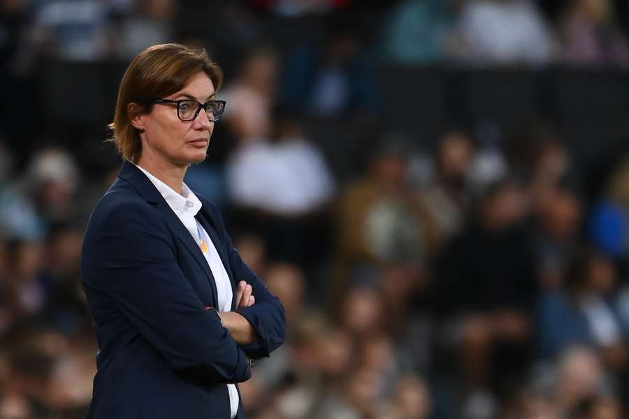 Corinne Diacre vai deixar a seleção francesa feminina de futebol