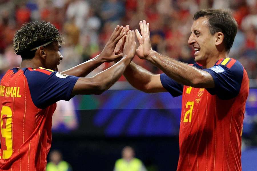 Lamine Yamal e Oyarzabal marcaram em Espanha 4x0 Arábia Saudita Lamine Yamal e Oyarzabal marcaram em Espanha 4x0 Arábia Saudita