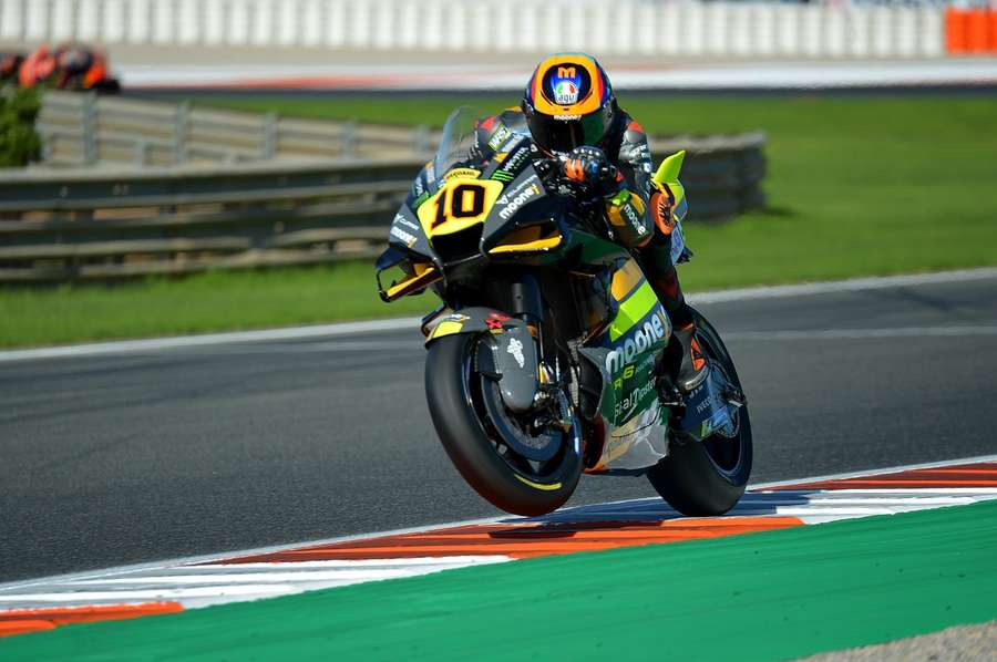 Luca Marini cet après-midi sur le circuit Ricardo Tormo à Valence en Espagne.