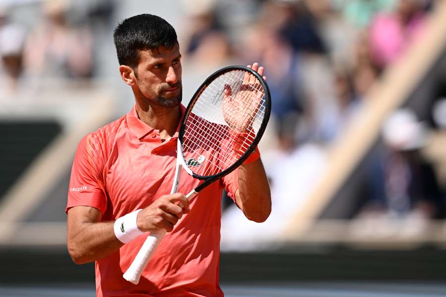 Djokovic escreveu mensagem política mas não terá qualquer castigo