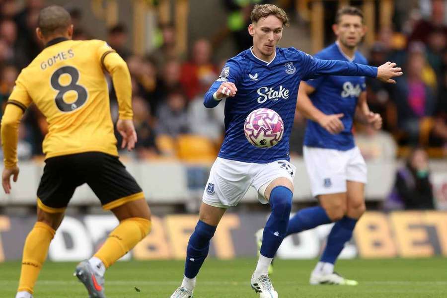 Moyes ponders Everton futures of Garner, Pickford Moyes ponders Everton futures of Garner, Pickford
