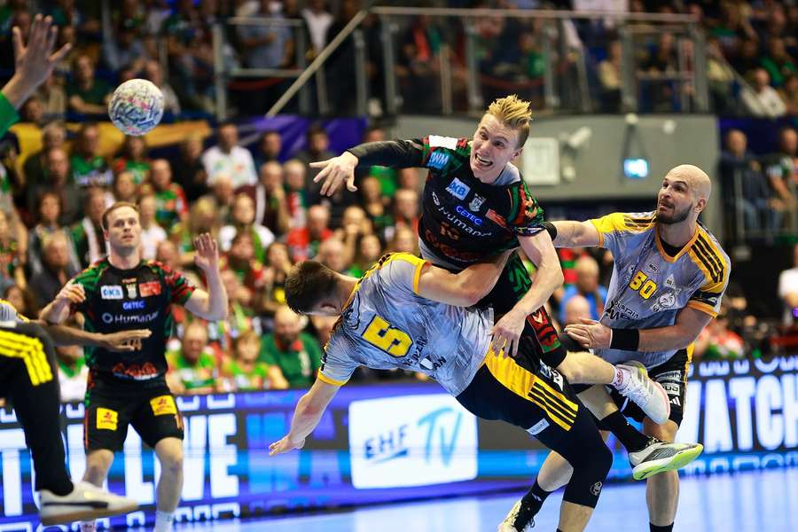 Magdeburg besiegt Kielce. Magdeburg besiegt Kielce.