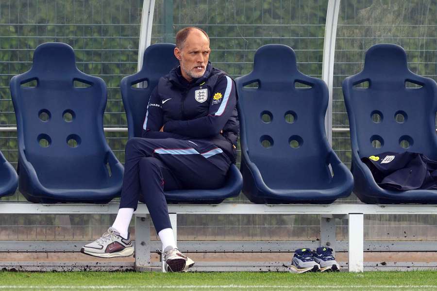 Thomas Tuchel watches England training ahead of their clash against Czech Republic
