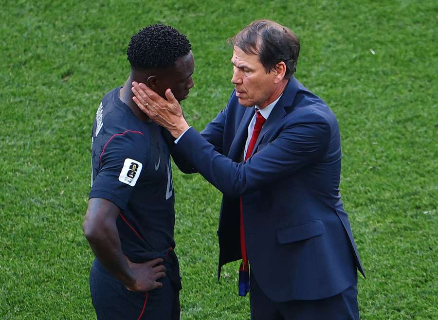 Balogun a Garcia po zápase USA s Belgickom. Balogun a Garcia po zápase USA s Belgickom.