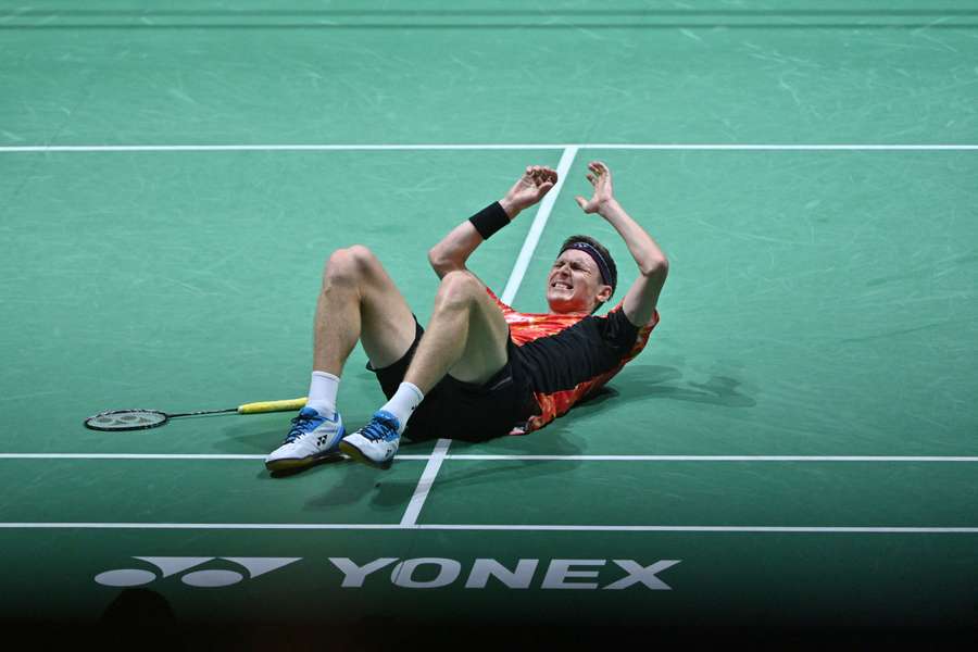Syg Viktor Axelsen melder afbud til India Open