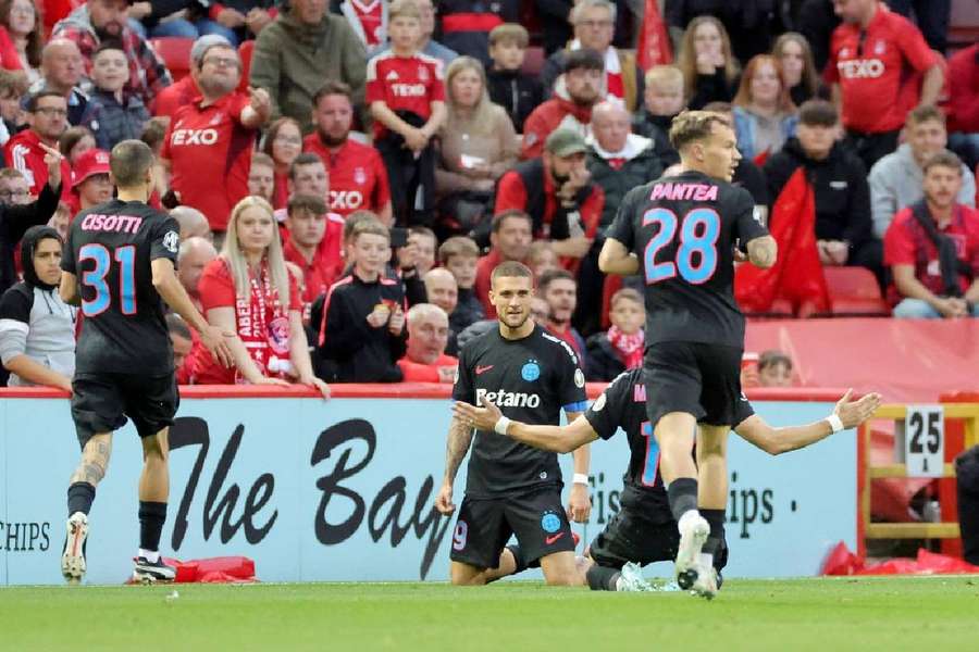 În meciul tur din Scoția, Aberdeen și FCSB au remizat, scor 2-2