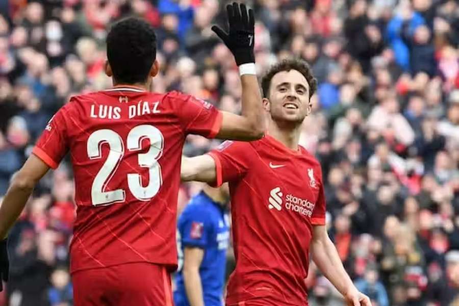Luis Díaz e Diogo Jota são agora companheiros no Liverpool