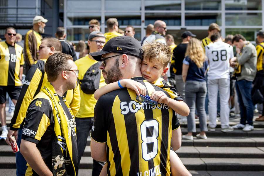 Fanoušci Vitesse před nizozemským soudem.