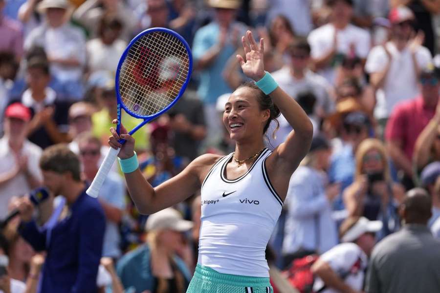 Zheng ist in der Weltrangliste mittlerweile auf Platz 121 abgestürzt Zheng ist in der Weltrangliste mittlerweile auf Platz 121 abgestürzt