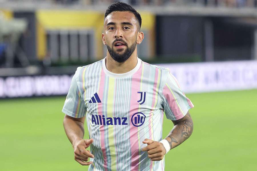 Nico Gonzalez con la maglia della Juventus