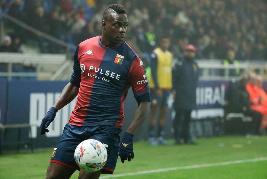 Balotelli rozegrał pierwszy od ponad czterech lat mecz w Serie A. Genoa wygrała z Parmą