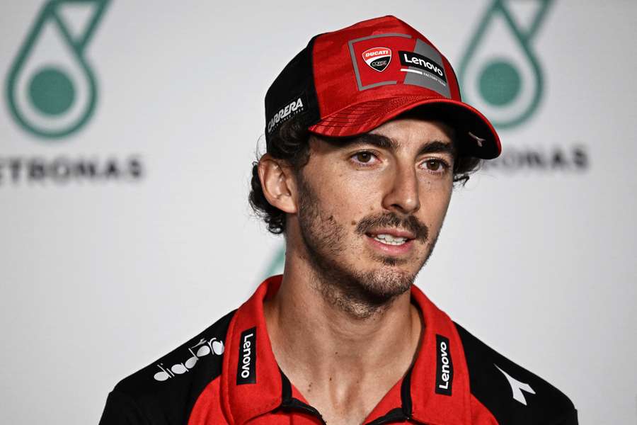 Bagnaia em destaque no início do Grande Prémio da Malásia.