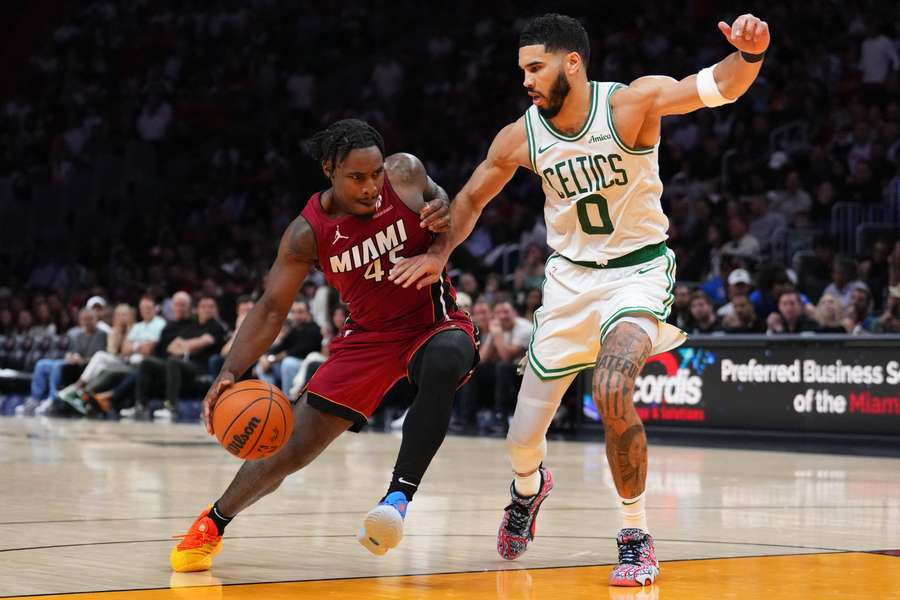 Jayson Tatum contre Miami cette nuit.