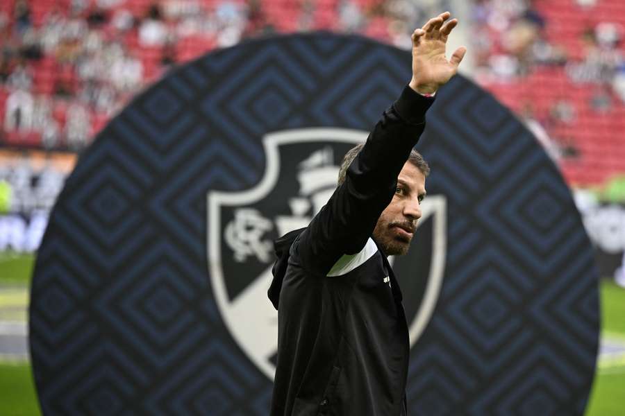 Pedrinho segue cruzada para viabilizar Maracanã caso Conmebol vete São Januário