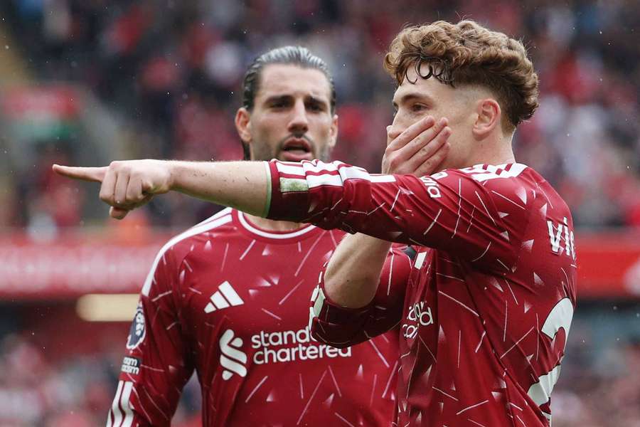 Liverpool vem de empate com o Nottingham Forest Liverpool vem de empate com o Nottingham Forest